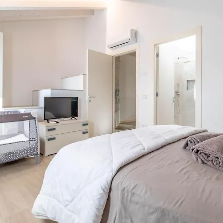 Apartment-boutique Stella דירה