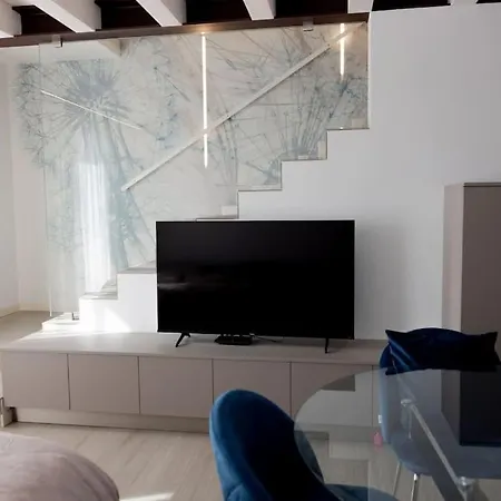 Apartment-boutique Stella Apartment *