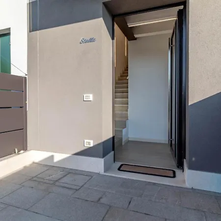 Apartment-boutique Stella *